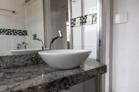 Apartamento à venda com 190m², 3 quartos e 4 vagasBanheiro