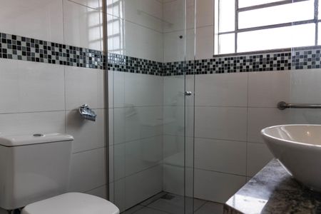 Apartamento à venda com 190m², 3 quartos e 4 vagasBanheiro