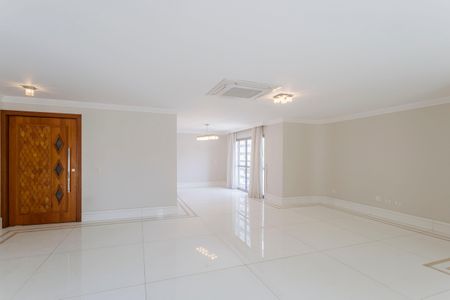 Apartamento à venda com 214m², 3 quartos e 2 vagas Apartamento à venda com 214m², 3 quartos e 2 vagasSala