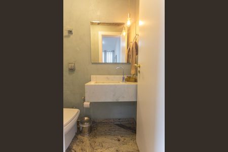 Apartamento à venda com 180m², 4 quartos e 3 vagasLavabo