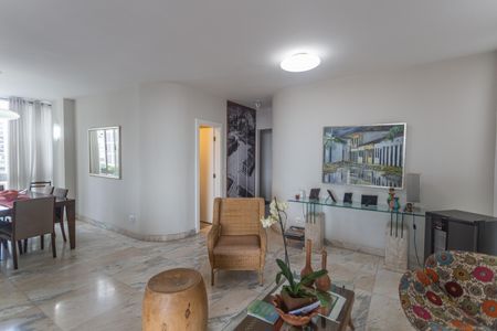 Apartamento à venda com 180m², 4 quartos e 3 vagasSala 2