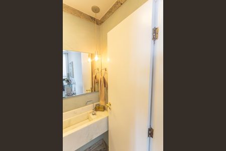 Apartamento à venda com 180m², 4 quartos e 3 vagasLavabo 