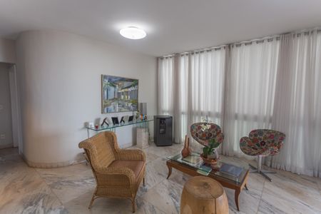 Apartamento à venda com 180m², 4 quartos e 3 vagasSala 2