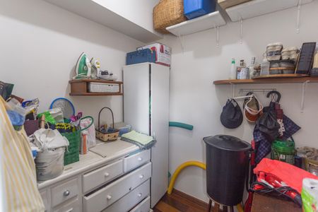 Apartamento à venda com 180m², 4 quartos e 3 vagasQuarto de Serviço