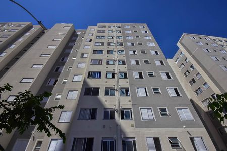 Apartamento à venda com 43m², 2 quartos e sem vaga Apartamento à venda com 43m², 2 quartos e sem vagaFachada