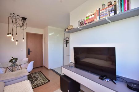 Apartamento à venda com 43m², 2 quartos e sem vaga Apartamento à venda com 43m², 2 quartos e sem vagaSala