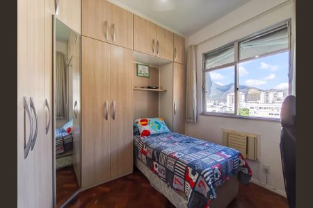 Apartamento à venda com 79m², 2 quartos e 2 vagasQuarto 1