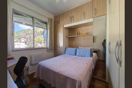 Apartamento à venda com 79m², 2 quartos e 2 vagasQuarto 2