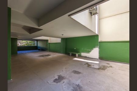 Apartamento à venda com 79m², 2 quartos e 2 vagasÁrea comum - Playground
