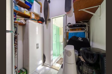 Apartamento à venda com 79m², 2 quartos e 2 vagasQuarto de Serviço