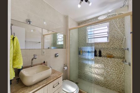 Apartamento à venda com 79m², 2 quartos e 2 vagasBanheiro Corredor