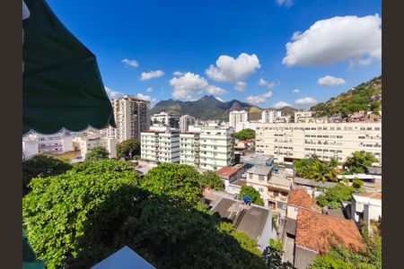 Apartamento à venda com 79m², 2 quartos e 2 vagasVista da Sala