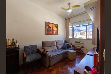 Apartamento à venda com 79m², 2 quartos e 2 vagasSala