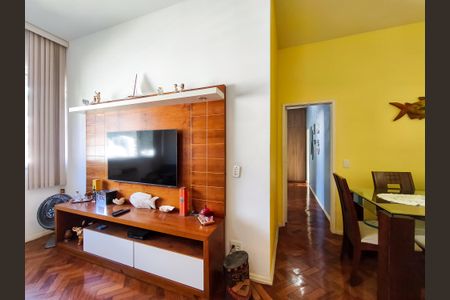 Apartamento à venda com 79m², 2 quartos e 2 vagasSala