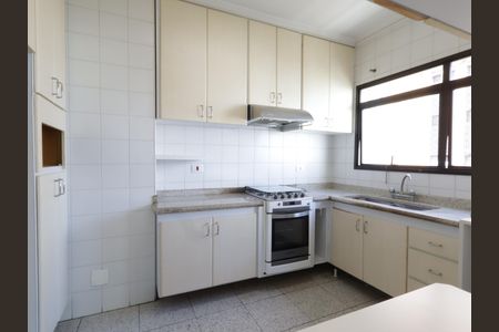 Apartamento à venda com 159m², 3 quartos e 3 vagasCozinha