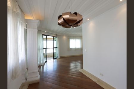 Apartamento à venda com 159m², 3 quartos e 3 vagasSala