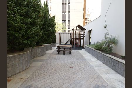 Apartamento à venda com 159m², 3 quartos e 3 vagasÁrea comum - Playground