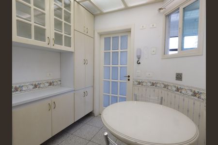 Apartamento à venda com 159m², 3 quartos e 3 vagasCozinha