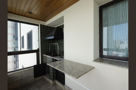 Apartamento à venda com 159m², 3 quartos e 3 vagasVaranda da Sala