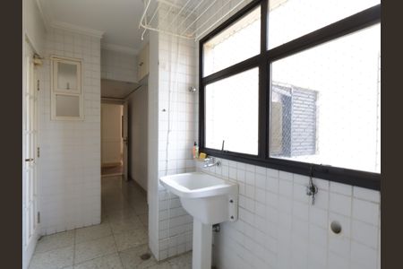 Apartamento à venda com 159m², 3 quartos e 3 vagasÁrea de Serviço