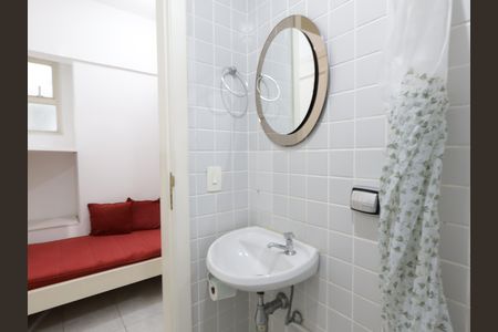 Apartamento à venda com 159m², 3 quartos e 3 vagasBanheiro de serviço