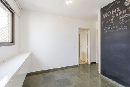 Apartamento à venda com 196m², 3 quartos e 3 vagas Apartamento à venda com 196m², 3 quartos e 3 vagasCopa