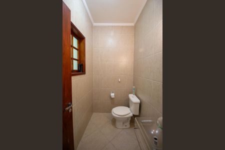 Casa à venda com 200m², 3 quartos e 3 vagasBanheiro