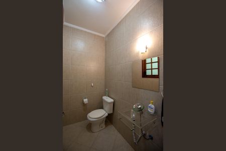 Casa à venda com 200m², 3 quartos e 3 vagasBanheiro