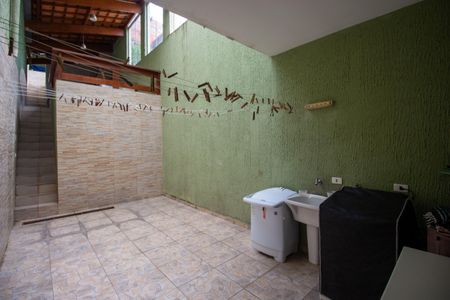 Casa à venda com 200m², 3 quartos e 3 vagasÁrea de Serviço