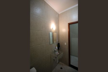 Casa à venda com 200m², 3 quartos e 3 vagasBanheiro