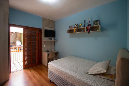 Casa à venda com 200m², 3 quartos e 3 vagasQuarto 1