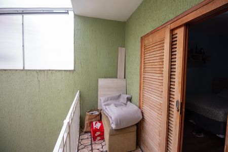 Casa à venda com 200m², 3 quartos e 3 vagasQuarto 1 - varanda