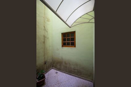 Casa à venda com 200m², 3 quartos e 3 vagasJardim interno