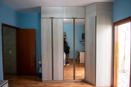 Casa à venda com 200m², 3 quartos e 3 vagasQuarto 1