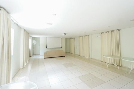 Apartamento à venda com 73m², 3 quartos e 2 vagasÁrea comum - Salão de festas
