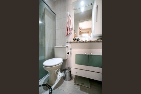 Apartamento à venda com 73m², 3 quartos e 2 vagasBanheiro da suíte