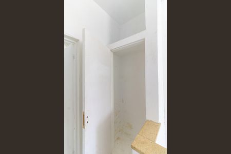 Casa à venda com 200m², 1 quarto e sem vaga Casa à venda com 200m², 1 quarto e sem vagaDespensa