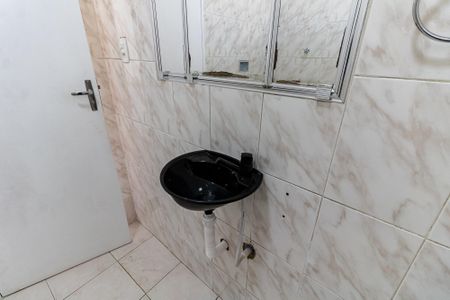 Casa à venda com 200m², 1 quarto e sem vaga Casa à venda com 200m², 1 quarto e sem vagaBanheiro