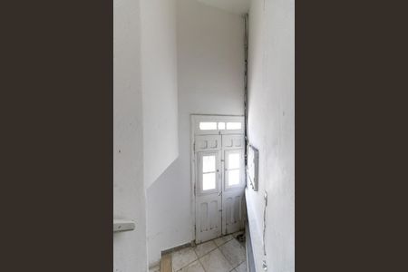 Casa à venda com 200m², 1 quarto e sem vaga Casa à venda com 200m², 1 quarto e sem vagaEntrada