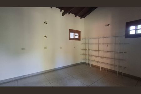 Casa de condomínio à venda com 411m², 5 quartos e 6 vagasAteliê