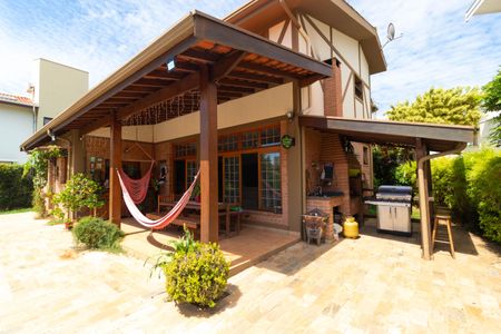 Casa de condomínio à venda com 411m², 7 quartos e 4 vagas Casa de condomínio à venda com 411m², 7 quartos e 4 vagasChurrasqueira