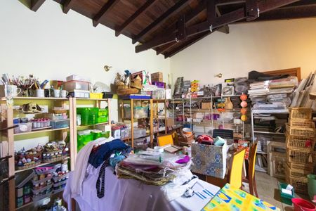 Casa de condomínio à venda com 411m², 7 quartos e 4 vagas Casa de condomínio à venda com 411m², 7 quartos e 4 vagasAteliê