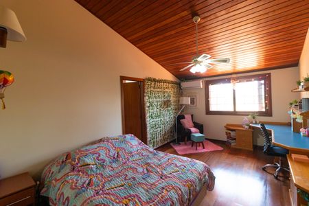 Casa de condomínio à venda com 411m², 7 quartos e 4 vagas Casa de condomínio à venda com 411m², 7 quartos e 4 vagasQuarto 01