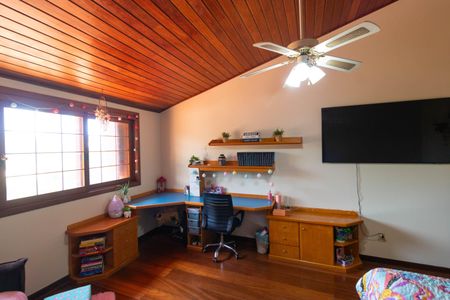 Casa de condomínio à venda com 411m², 7 quartos e 4 vagas Casa de condomínio à venda com 411m², 7 quartos e 4 vagasQuarto 01