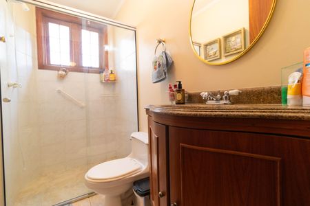 Casa de condomínio à venda com 411m², 7 quartos e 4 vagas Casa de condomínio à venda com 411m², 7 quartos e 4 vagasBanheiro 02