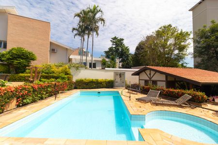 Casa de condomínio à venda com 411m², 7 quartos e 4 vagas Casa de condomínio à venda com 411m², 7 quartos e 4 vagasPiscina