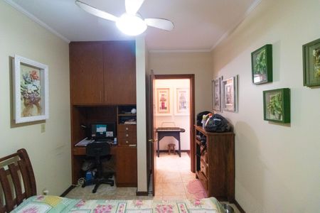 Casa de condomínio à venda com 411m², 7 quartos e 4 vagas Casa de condomínio à venda com 411m², 7 quartos e 4 vagasQuarto 03