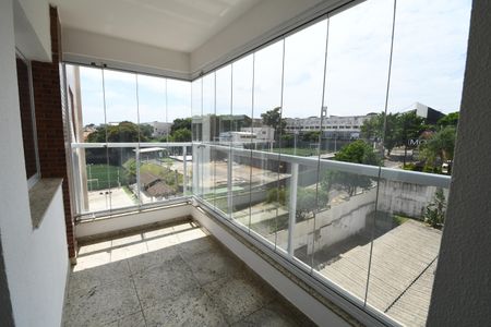 Apartamento à venda com 82m², 3 quartos e 2 vagasSala - Sacada