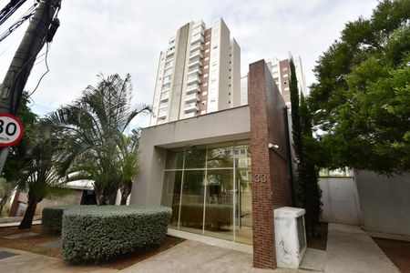 Apartamento à venda com 82m², 3 quartos e 2 vagasFachada e portaria