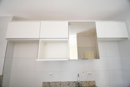 Apartamento à venda com 82m², 3 quartos e 2 vagasCozinha - Armários
